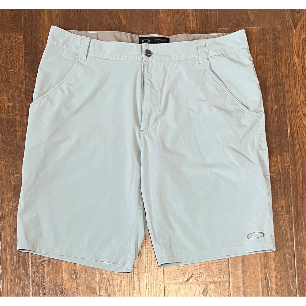 Oakley Mens Golf Shorts Light Gray/blue Performance Stretch 36W RN96548